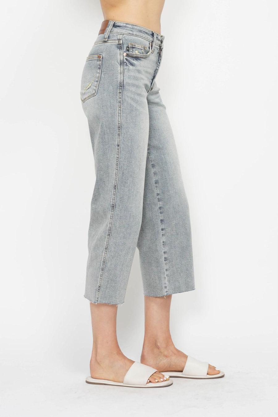 Judy Blue - Tummy Control Wide Leg Crop