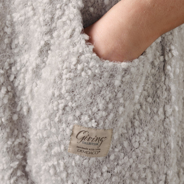 The Giving Shawl
