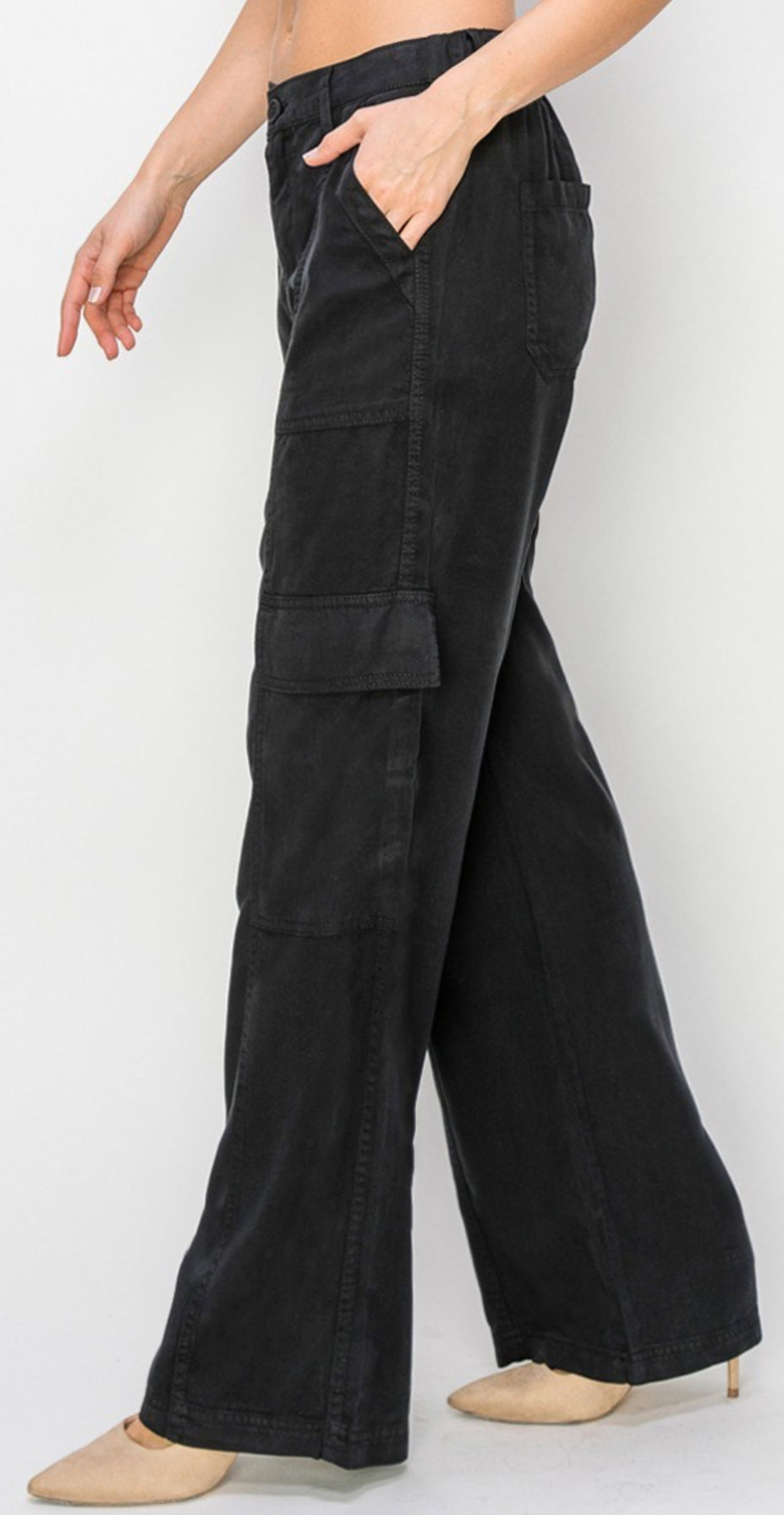Risen - High Rise Wide Leg Cargo - Black