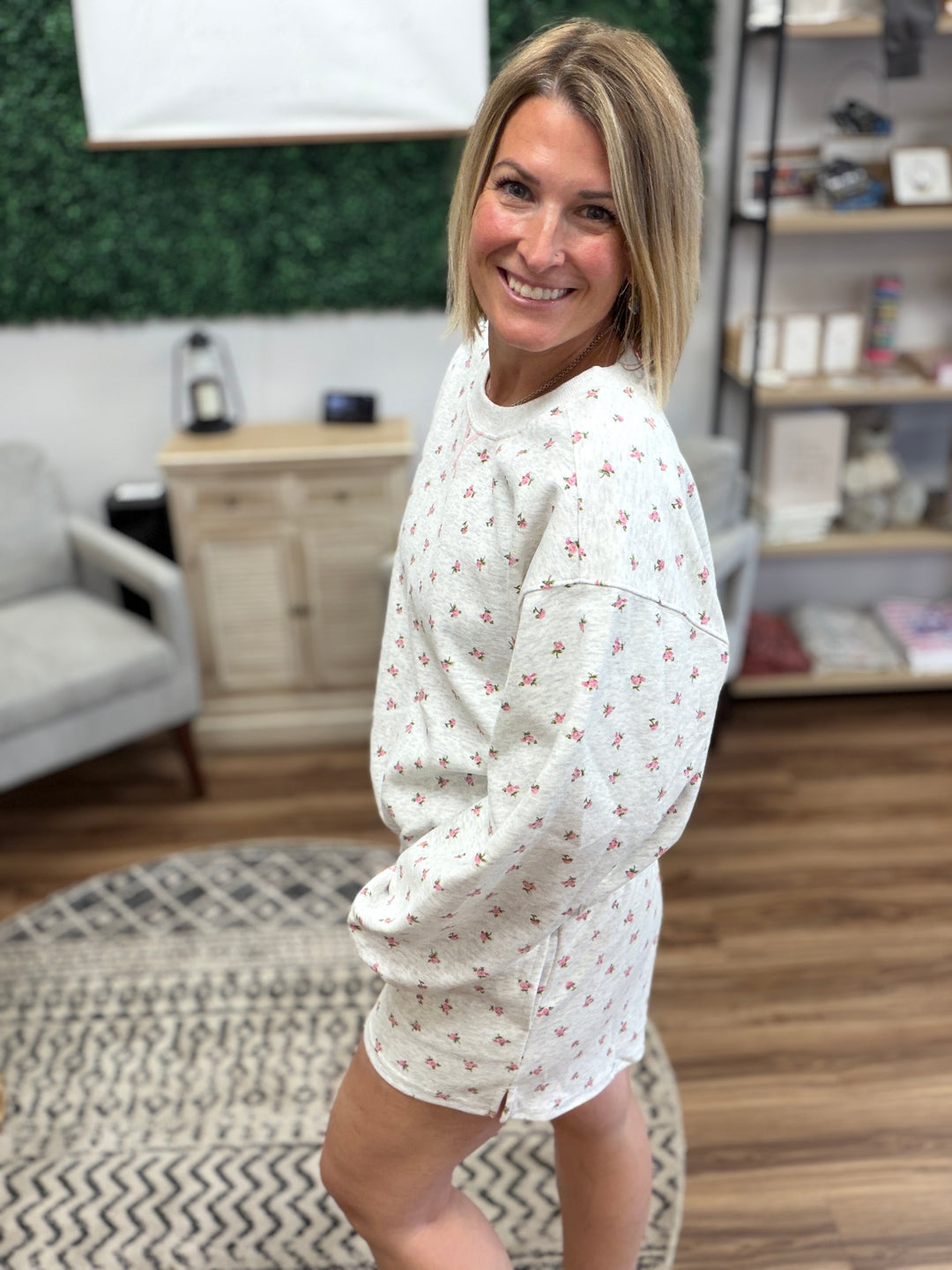 Cottage Rose Floral Lounge Set