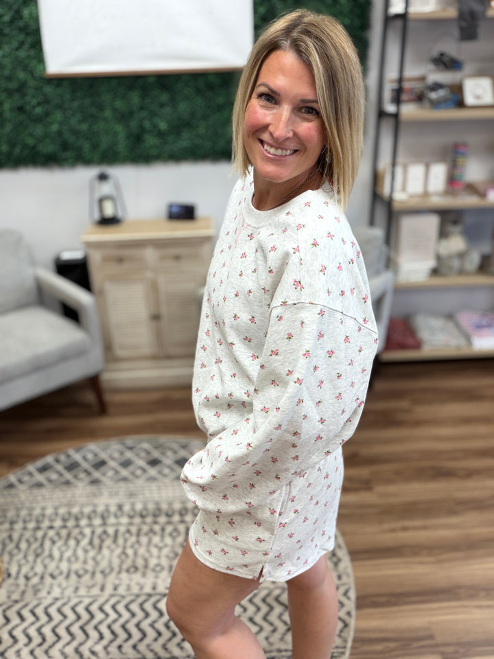 Cottage Rose Floral Lounge Set