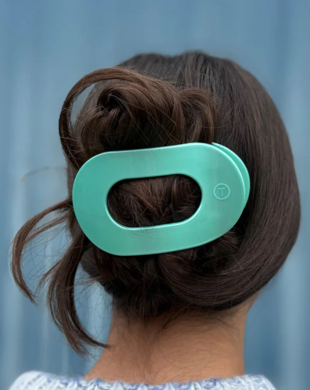 Teleties Large Round Flat Clip - Totally Turquoise