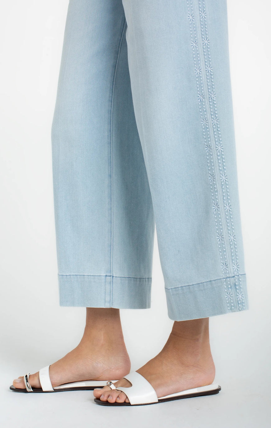 Liverpool - Stride Crop Wide Leg with Embroidery