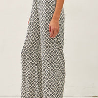 Coastal Breeze Printed Pants