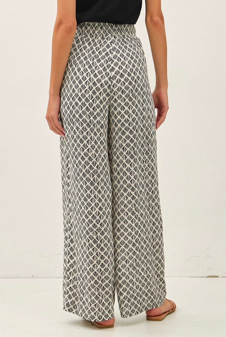Coastal Breeze Printed Pants