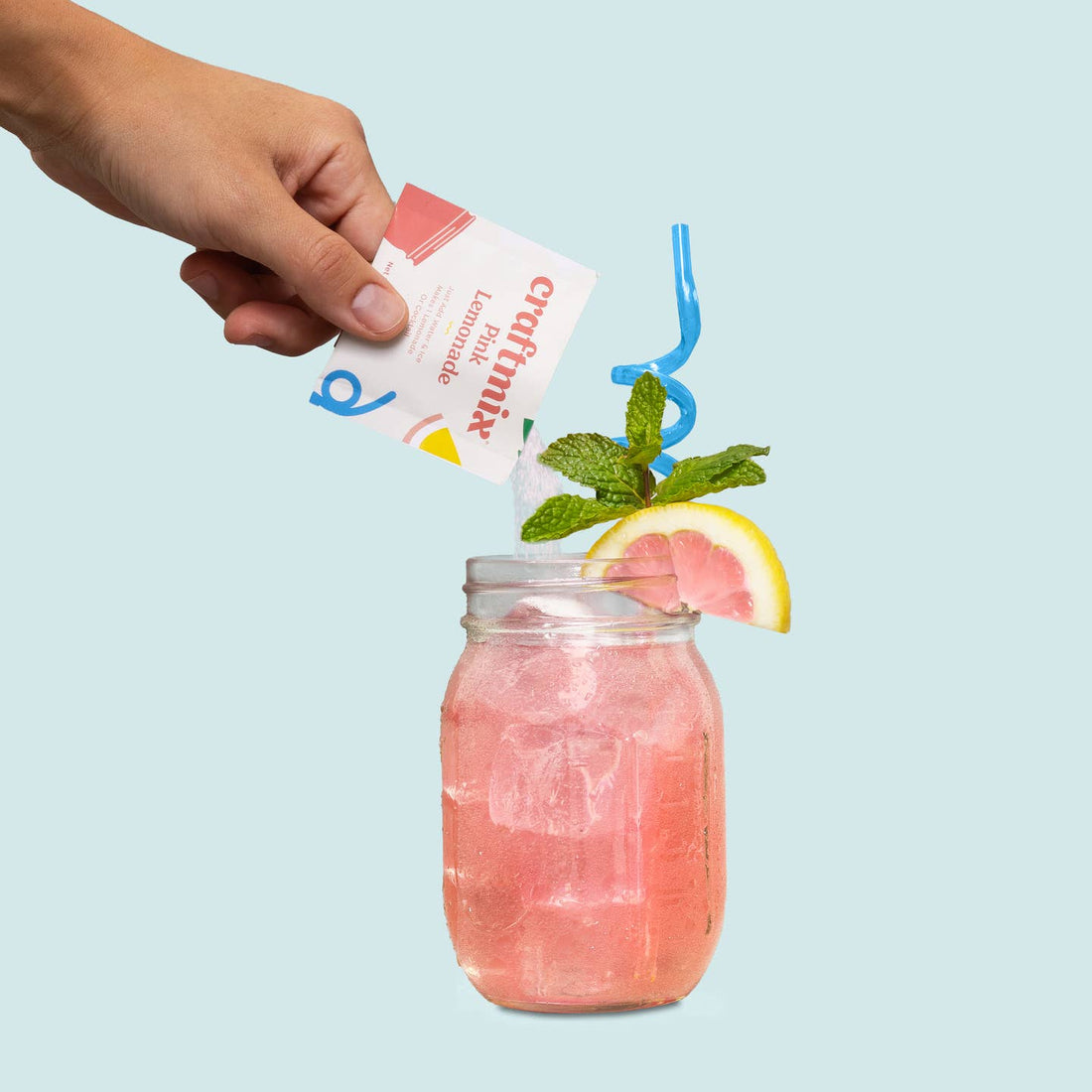 Pink Lemonade Cocktail / Mocktail Mixer