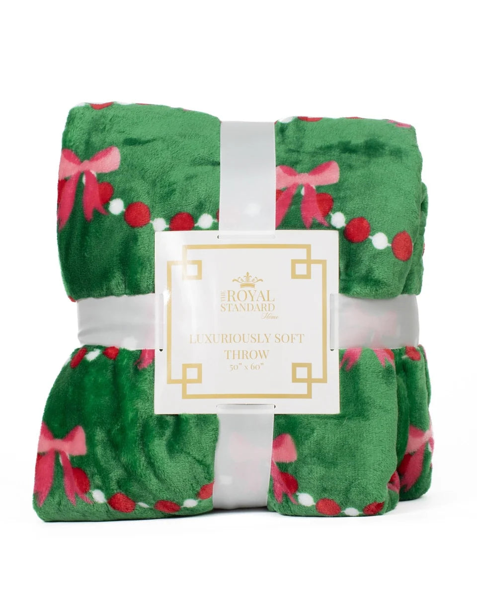 Garland Cutie Throw Blanket