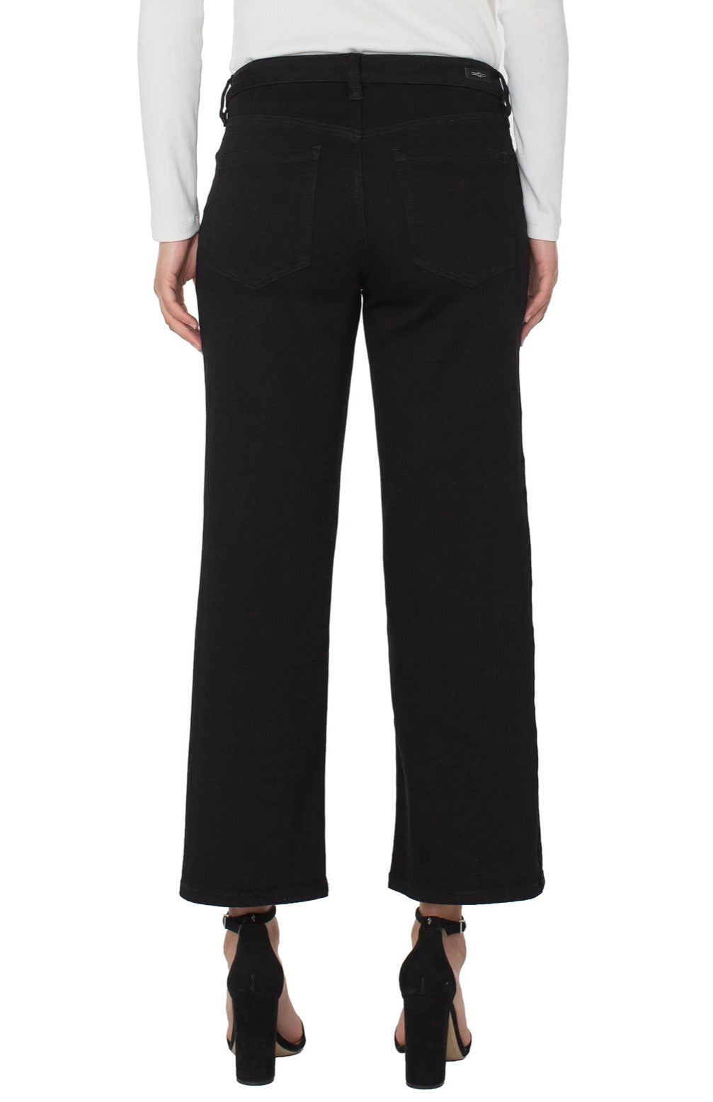 Liverpool - Stride Crop Wide Leg