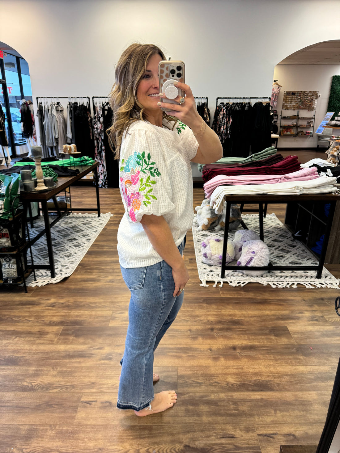 Bexley - White Floral Sleeve Top