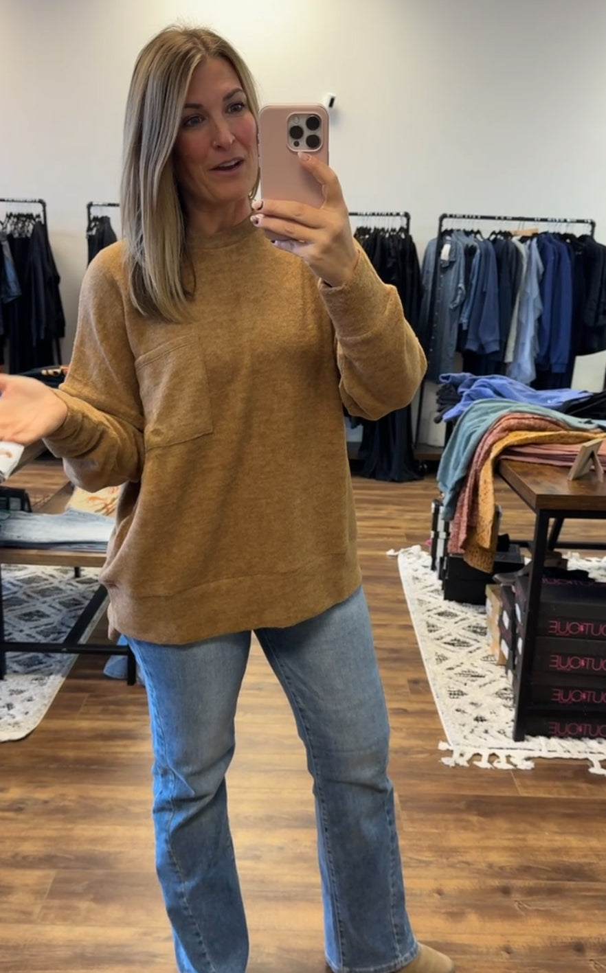 The Luca Sweater - Deep Camel