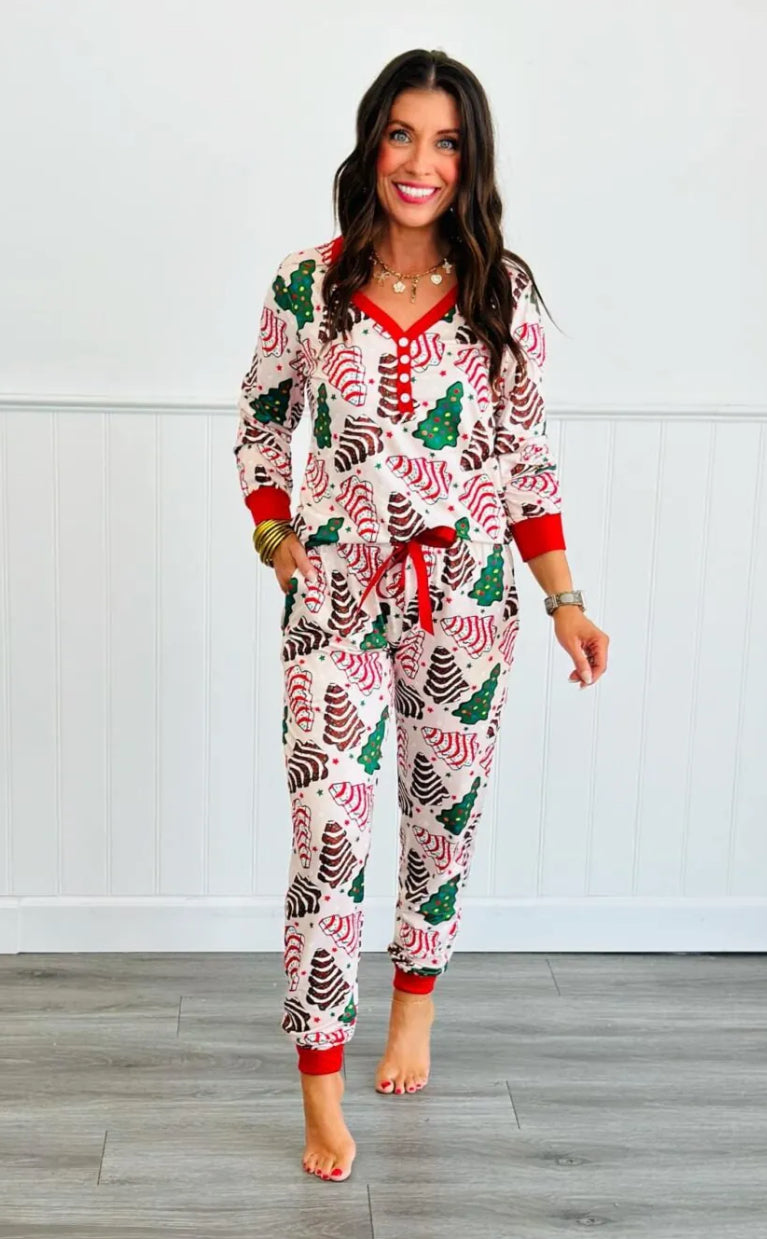 Christmas Tree Cake Long Sleeve Pajamas