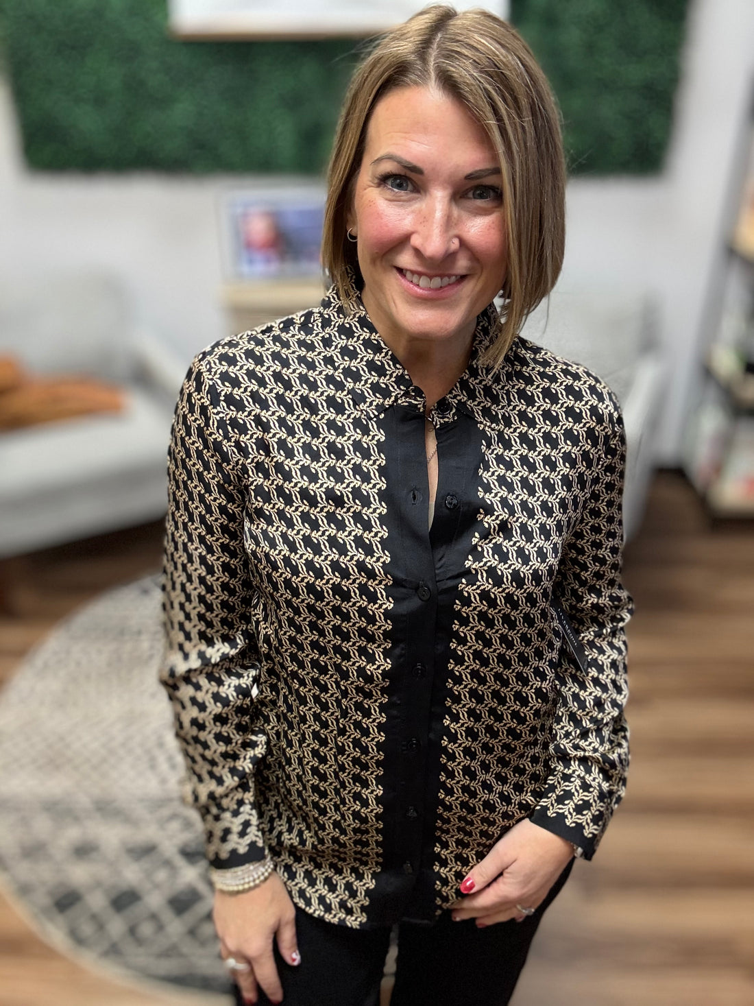 Liverpool - Long Sleeve Button Front Woven Shirt