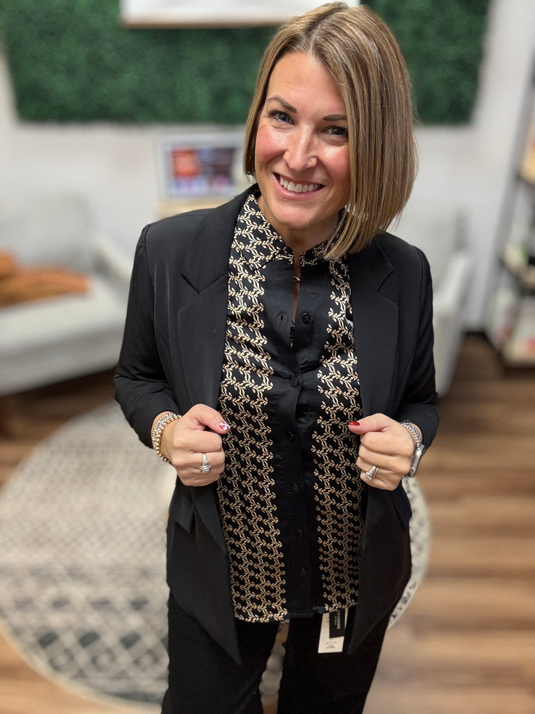 Liverpool - Long Sleeve Button Front Woven Shirt