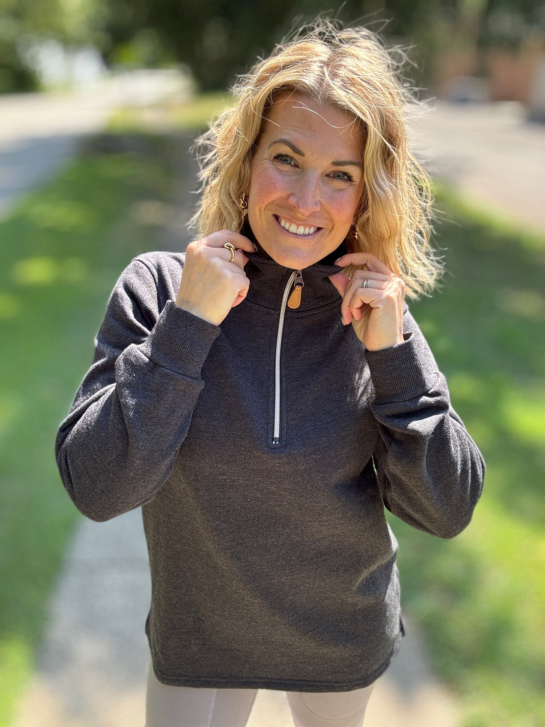 Miley - Vintage Quarter Zip Pullover - Black