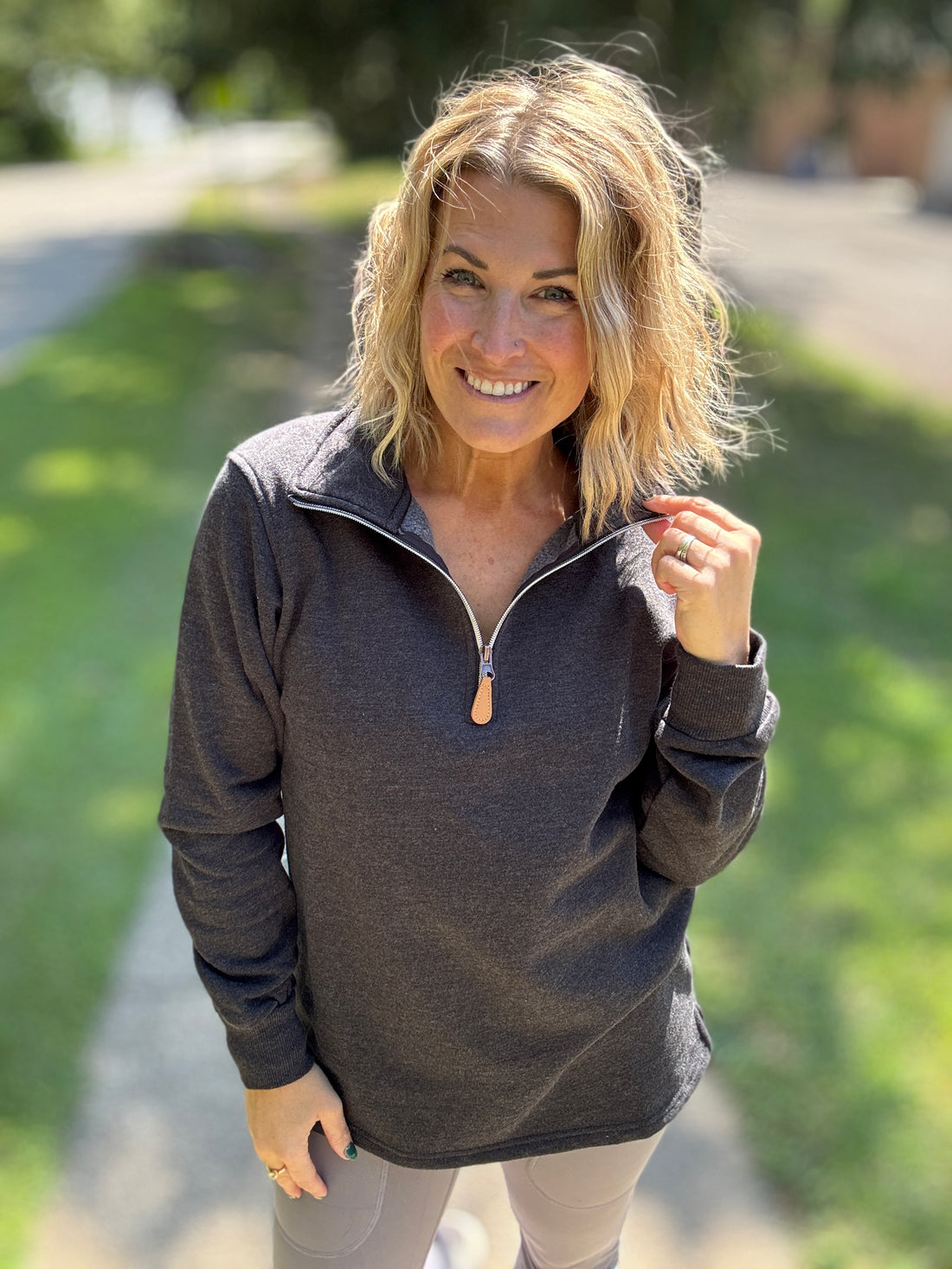 Miley - Vintage Quarter Zip Pullover - Black