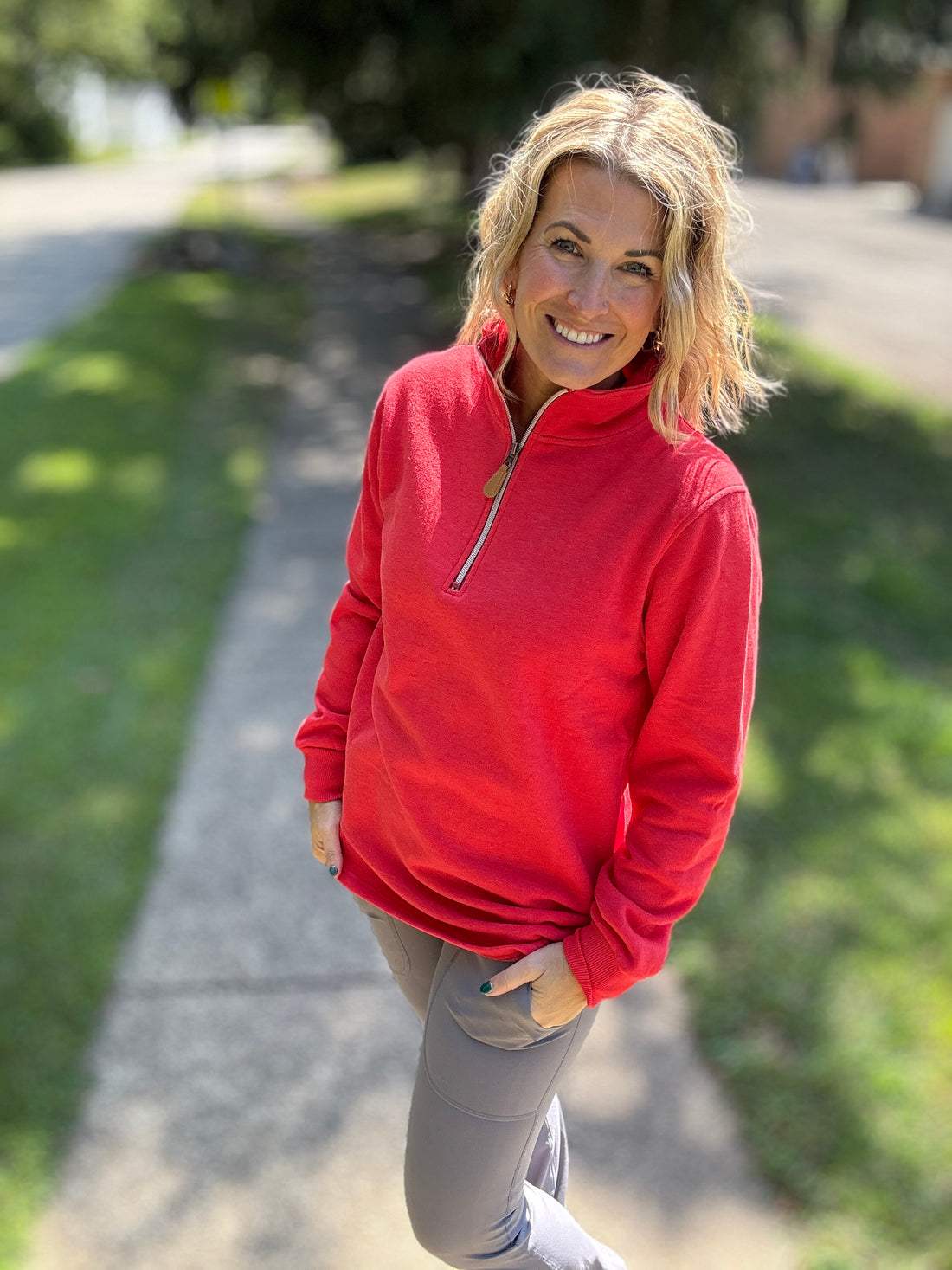 Miley - Vintage Quarter Zip Pullover - Red