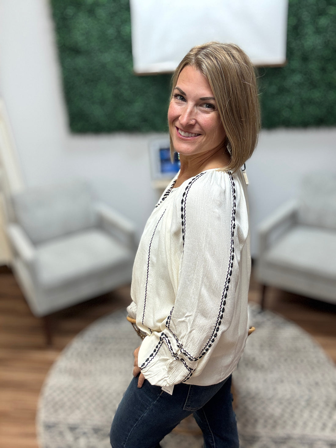 Liverpool - Long Sleeve Woven Raglan Blouse W/ Embroidery