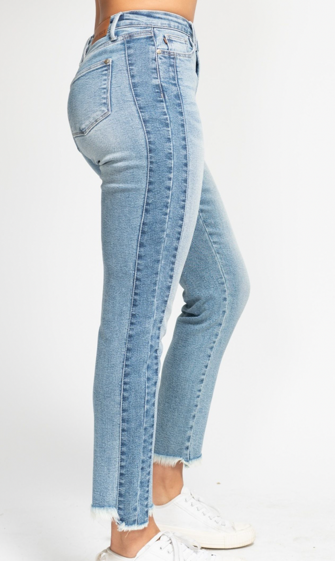 Judy Blue - High Rise Vintage Wash Slim