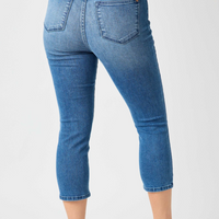 Judy Blue - Pull On Skinny Capri with Cooling Technology