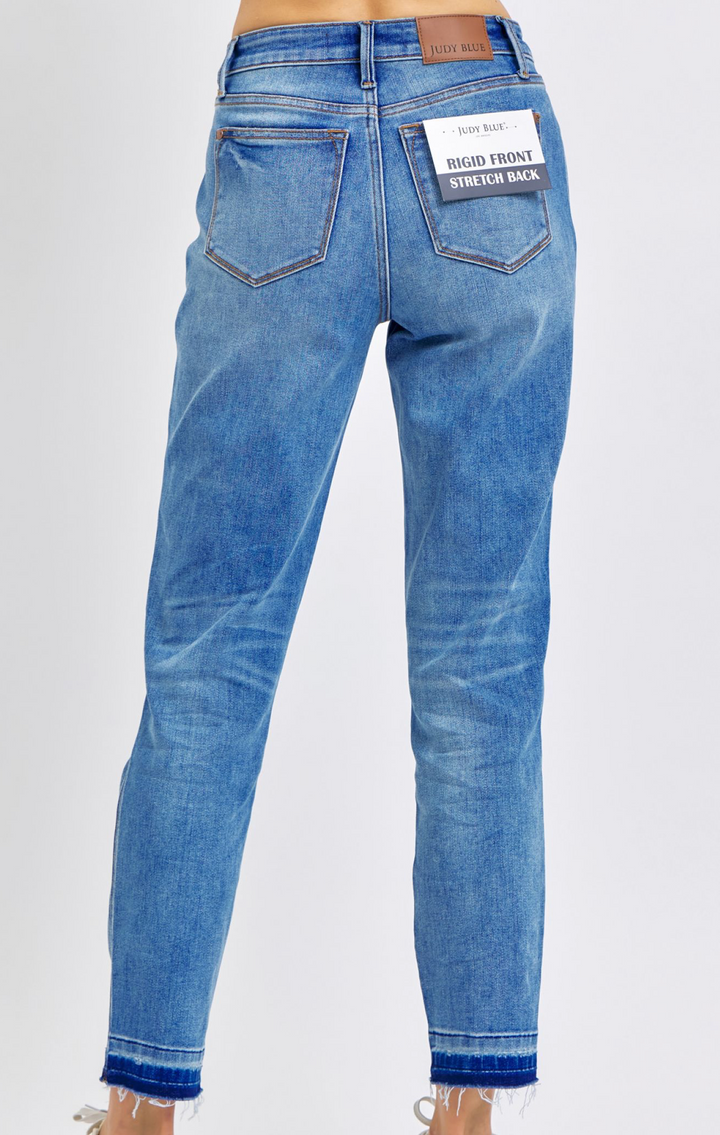 Judy Blue - Mid Rise Rigid Magic Release Hem Boyfriend