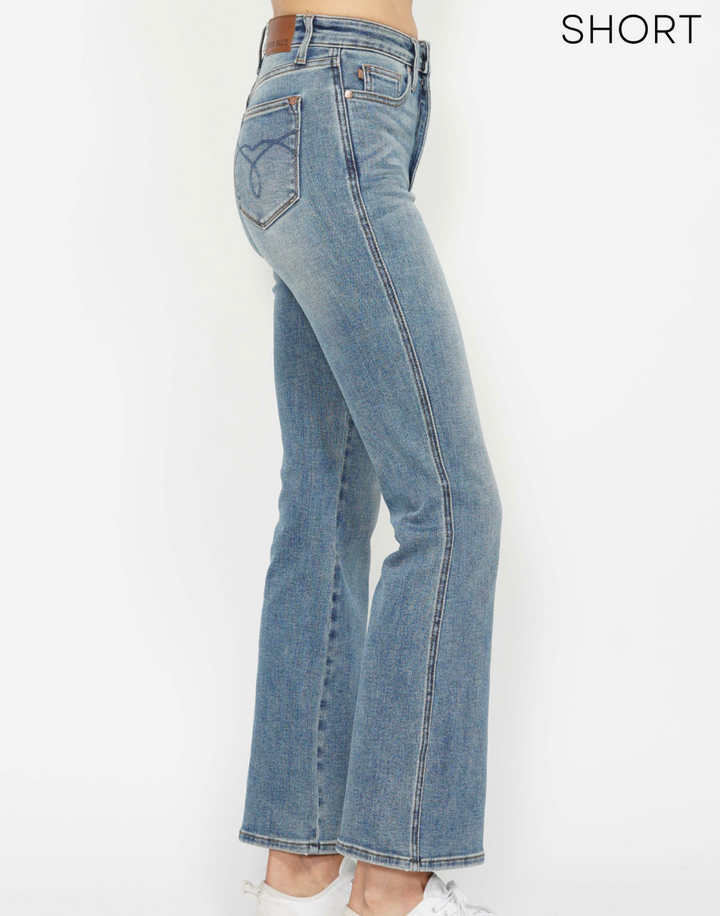 Judy Blue - High Rise Tummy Control Bootcut - Short Inseam - Medium Wash