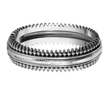 Telluride Hinged Bangle