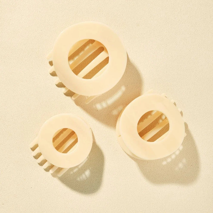 Teleties Small Flat Circle Hair Clip - Almond Beige