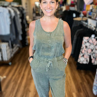 Cora - Sleeveless Jumpsuit with Pockets