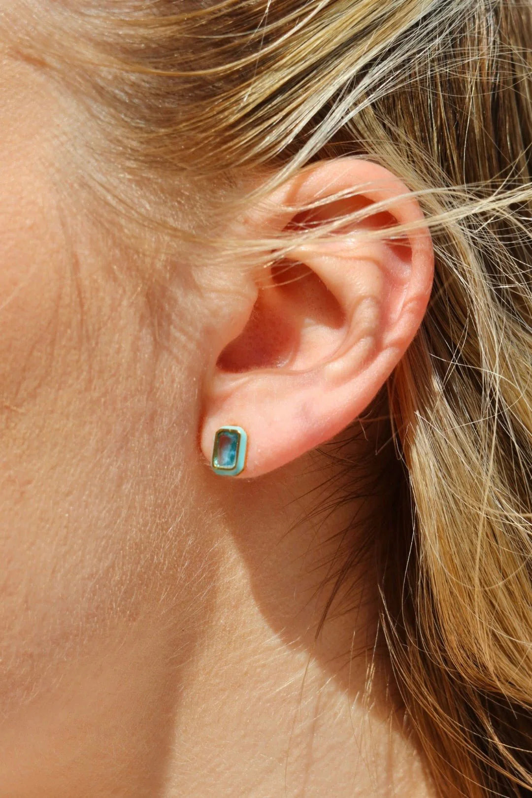 Linny Co - Whitney Aqua Dream Flat Back Earrings