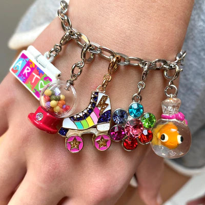 CHARM IT! Gold Rollerskate Charm